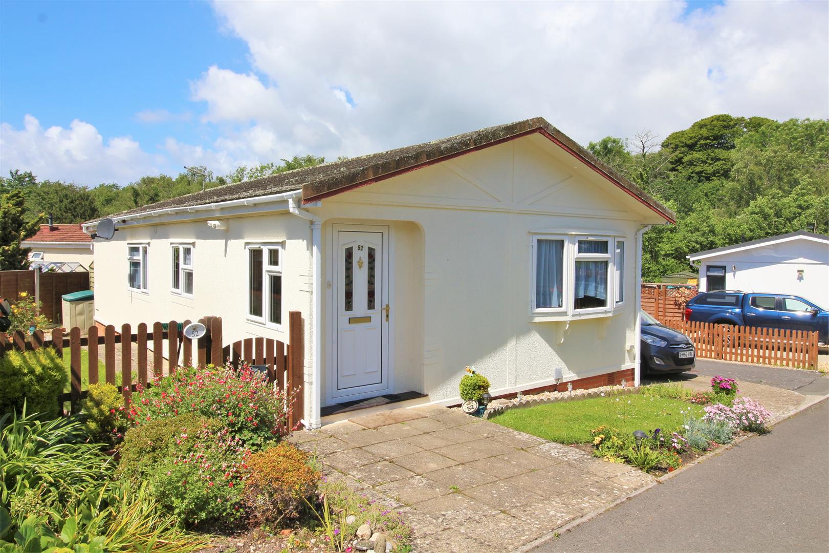 Bashley Cross Road, New Milton Pettengells Estate Agents
